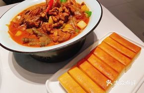 Simmered and Stir-fried Gushan Chicken