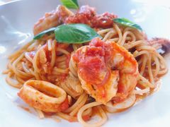 -ROAST coffee & eatery