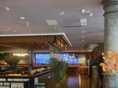 -八府香鸭·啫啫煲(华山路店)