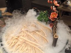 -晓宇重庆火锅(西安荟聚店)