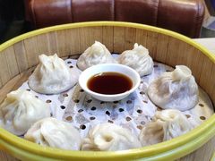 鲜虾猪肉小笼包-老上海里弄味道(知春路店)