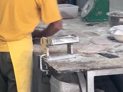 -章记正宗南岗鱼蛋火锅