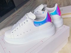 -Alexander McQueen(远洋太古里店)