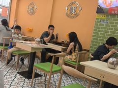 -何煲强·煲仔饭·啫啫煲顺德老字号(上下九店)