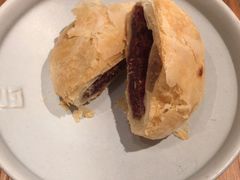 玫瑰鲜花饼-云海肴·汽锅鸡·云南菜(广安门天虹店)