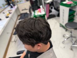 -镁连社·美联社