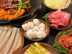 -渝井巷重庆老火锅(沈阳吉祥店)
