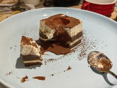 -必胜客(东大桥店)