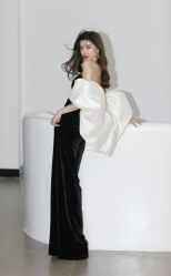 -Lady  Jane高端婚纱礼服馆