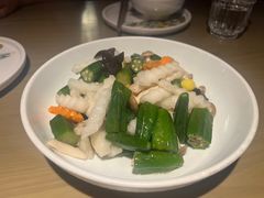 -前海沿·青岛菜(李沧万达店)