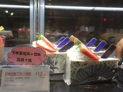 -85度C(生甜甜圈研究工坊·上海局门店)
