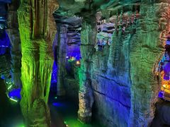 -泰安地下龙宫景区