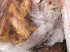 -好利来(高新枫叶广场店)