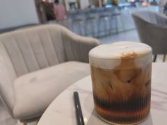 -Fridi Patisserie Cafe