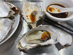 高压锅蒸汽生蚝-三子烤羊腿·海鲜(弘阳店)
