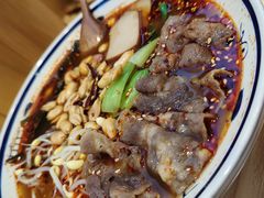 -姑娘手肉夹馍·凉皮·粉面(三盛广场店)