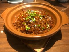 -有红鸡毛店·川菜(建设路店)