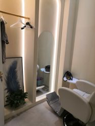 -密发堂乌发养发馆