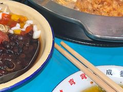 -蜀巷弯弯串串香(长春总店)