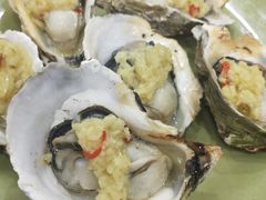 炭烧蒜蓉生蚝-贞姨美食·老字号海鲜大排档