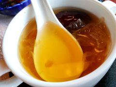 银耳甜汤-襄阳富力皇冠假日酒店-大吉融合餐厅