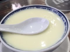 姜撞奶-周大娘牛乳(旧寨古村总店)