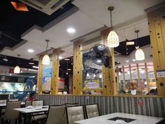 大堂-尚品海鲜肥牛自助火锅(湖明店)