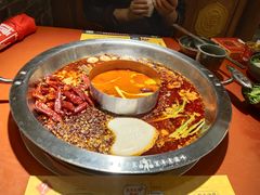 -谭鸭血老火锅(龙湖宝山天街店)
