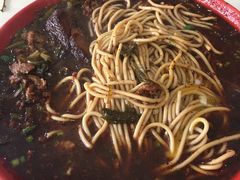 -小龙大肉面馆