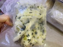 -白玉兰食品甜凤店(合生汇店)