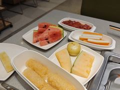 -海底捞火锅(新松江路生日主题店)