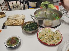 -刘少华贵州小黄牛·鲜牛肉火锅(总店)
