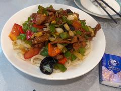 -汗腾格里·风味餐厅(新疆驻京办店)