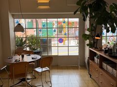 -溪岸路花鸟市场