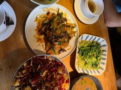 -酤居湖景音乐餐吧(安宁店)