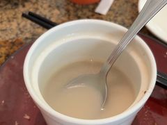 -怡咖啡海鲜自助餐厅(浦东香格里拉店)