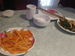 -阿三鱼头泡饼·家常菜