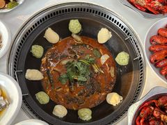 -丹水桥地锅鱼·翘嘴鲌·地方特色全鱼宴(丹江口大坝店)