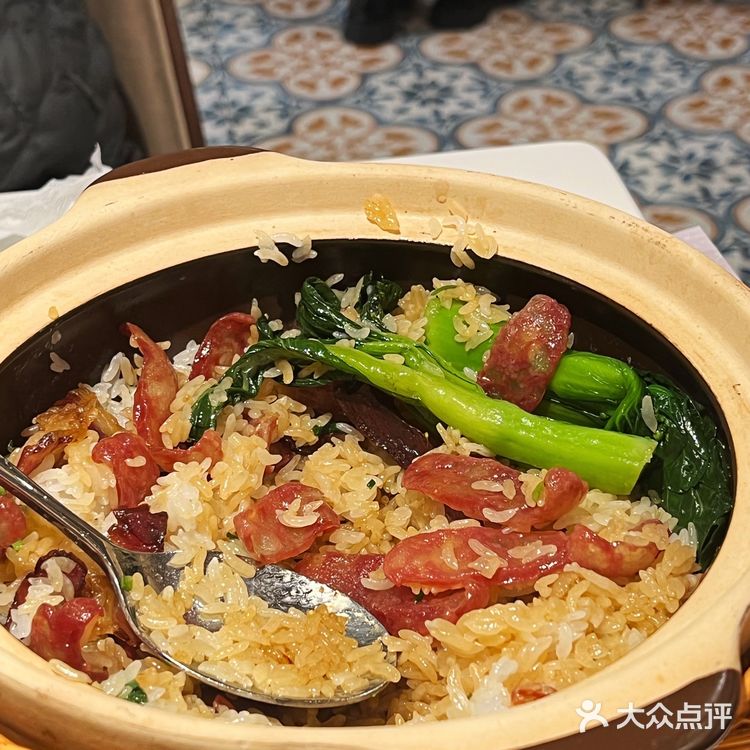 皮薄，里面吓人很多还有非常脆的油条