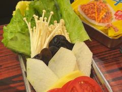 -沙胆彪炭炉牛杂煲(上海日月光广场店)