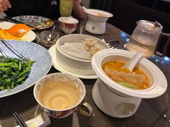 -海派悦庭·海胆烧麦·新融合菜(凯德广场店)