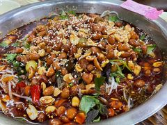 -周良天山牛杂城(天山路总店)