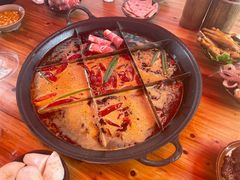 -正南齊北重庆老火锅(光华村直营店)