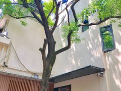 -杭州西湖艺联君亭酒店(黄龙体育中心地铁口店)