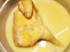 金牌花胶浓汤鸡煲-禄婶鸡煲·打边炉