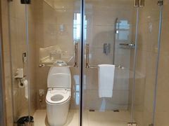 -兴芮温泉度假区