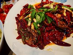 -有红鸡毛店·川菜(建设路店)