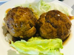 蛋黄狮子头-峨嵋酒家(地安门店)