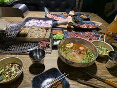 -鑫釜山海鲜烧烤(鑫丰国际店)