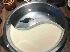 豆乳火锅-我那覇豚肉店(カフーナ旭橋店)